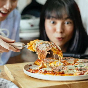 Hvad skal der til for at lave en hjemmelavet pizza?