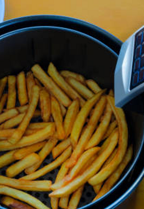 Hvordan lage pommes frites i en airfryer